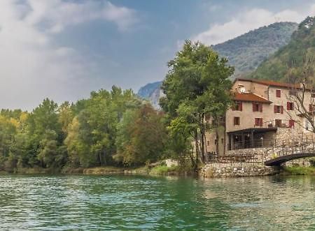 Bed and Breakfast Casa Sul Fiume County House Solagna Екстер'єр фото